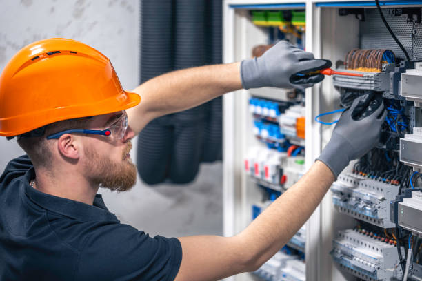 Best Local Electrician Companies  in Dover, DE